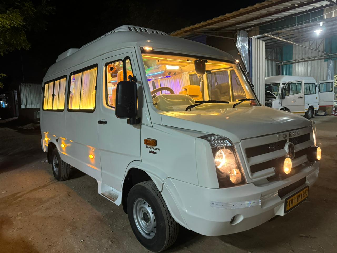 18 Seater Tempo Traveller on Rent