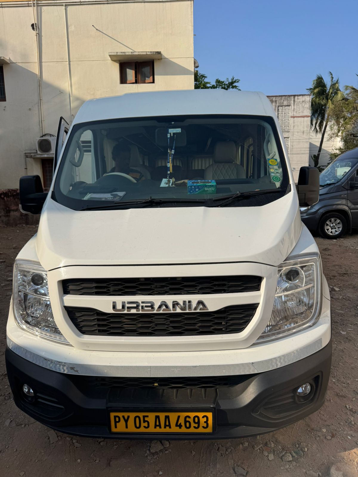 12 Seater Tempo Traveller on Rent – Force Urbania